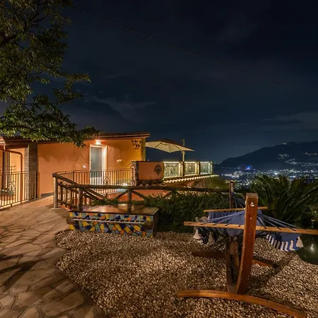 فيلة Caruso With Private Pool