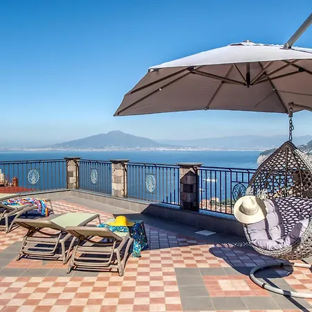 فيلة Caruso With Private Pool سورينتو