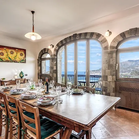 Villa Caruso Sorrento