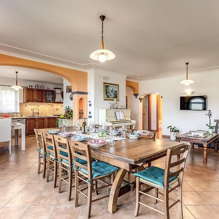 Caruso Villa *